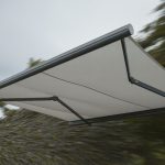 retractable awning wind resistance